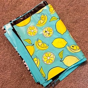 22 - 10x13” medium polymailers *hold for misty*